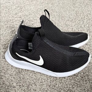 Women’s Nike Slip on Shoes